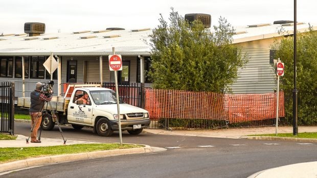 Đâm xe vào tường vì mải săn Pokémon - 1
Hiện trường vụ tai nạn ở Đại học St. Francis Xavier, Australia tối 4/8