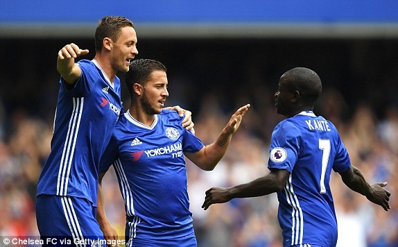 Chelsea 3-0 Burnley: The Blues tiếp tục toàn thắng - 1
Hazard đã có bàn thắng tuyệt vời trong trận đấu này