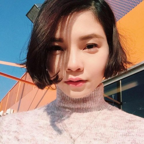 Cô gái Việt trở thành tiếp viên của hãng hàng không Hàn Quốc - 8
Sau 4 năm đấu tranh với những căng thẳng, stress, Thanh Thủy đã trở thành một nữ tiếp viên hàng không chuyên nghiệp