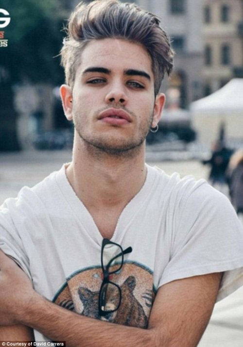 Dân mạng "phát sốt" với hot boy quyến rũ nhất hành tinh - 9 Dân mạng "phát sốt" với hot boy quyến rũ nhất hành tinh - 9