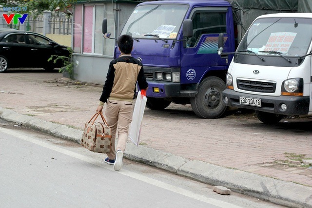 Hà Nội bình dị, sâu lắng trong buổi sáng đầu tiên của năm mới 2016 - 19