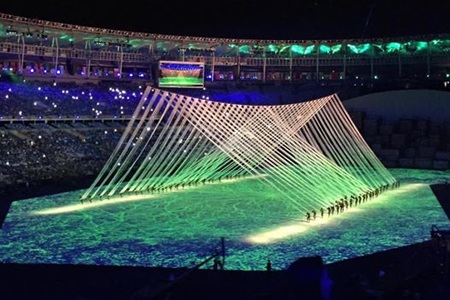 Dàn siêu mẫu nóng bỏng biểu diễn tại lễ khai mạc Olympic Rio 2016 - 2