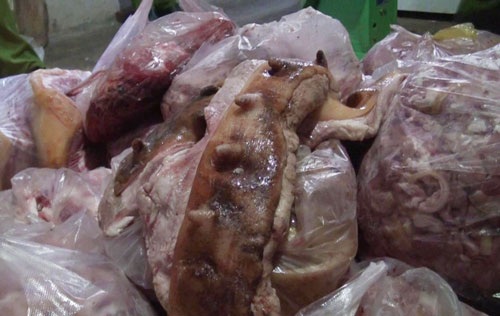 Phát hiện gần 1 tấn thịt thối làm giả heo rừng - 2
