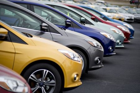Ô tô xả hàng: Đại hạ giá trăm triệu đồng - 2 Ô tô xả hàng: Đại hạ giá trăm triệu đồng - 2