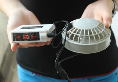 Người tiêu dùng bị móc túi bởi hàng loạt sản phẩm gắn mác “điều hòa“ - 2 Chỉ cần bỏ vài trăm nghìn mua thiết bị quạt là có thể tự chế sản phẩm điều hòa