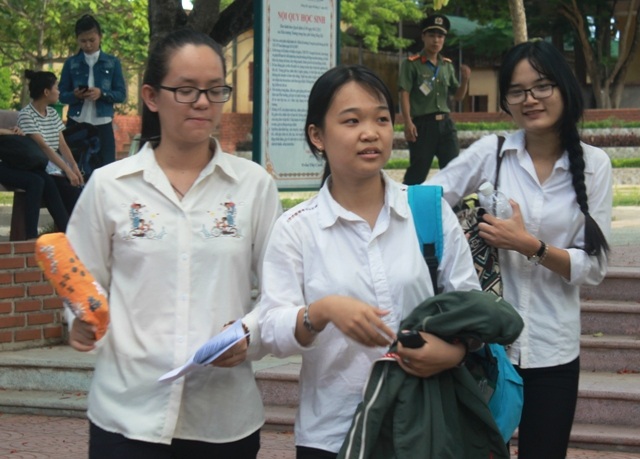 Nhiều thí sinh cho biết đề thi Tiếng Anh khó đạt được điểm cao. (Ảnh Đăng Đức)