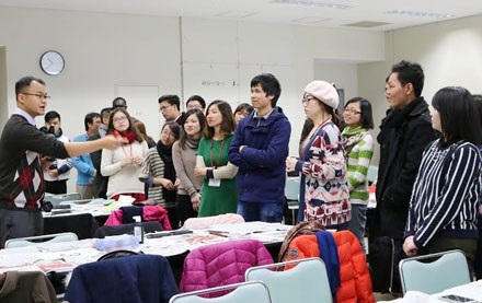 Học cách làm của người Nhật - 2
Đoàn thanh niên, sinh viên Việt Nam thăm và giao lưu với giáo viên, sinh viên Đại học Aizu, tỉnh Fukushima.