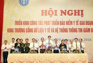 14.000 cơ sở y tế được kết nối qua phương thức thuê dịch vụ CNTT - 2 Hình ảnh tại lễ khai trương Cổng dữ liệu y tế và Hệ thống thông tin giám định BHYT. Ảnh: VGP/Đình Nam
