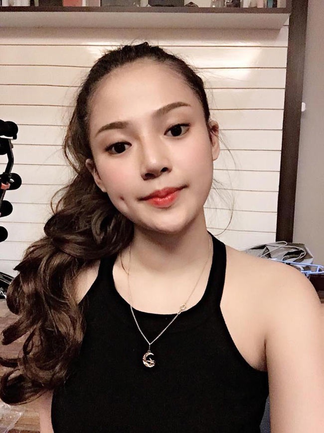 Dàn hot girl quyến rũ đồng hành cùng Euro 2016 - 20 Dàn hot girl quyến rũ đồng hành cùng Euro 2016 - 20