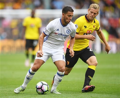 Nhìn lại màn ngược dòng ấn tượng của Chelsea trước Watford - 13
Hazard (trái) thi đấu năng nổ nhưng không hiệu quả. Dường như tiền đạo người Bỉ không còn bài khi mà các cầu thủ ở Premier League đã quá hiểu anh