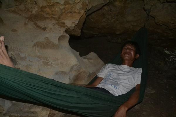 Kỳ lạ: Co ro đắp chăn giữa chảo lửa miền Trung - 3 Kỳ lạ: Co ro đắp chăn giữa chảo lửa miền Trung - 3