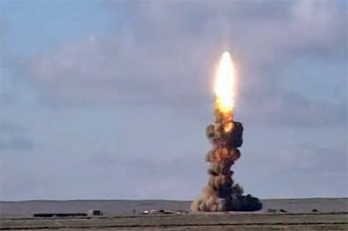 Nga bất ngờ tiến hành thử hệ thống phòng thủ tên lửa - 3
Một vụ phóng thử đạn tên lửa 53T6.