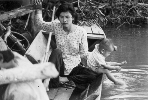 Em bé trong phim “Cánh đồng hoang” là ai? - 3 Em bé trong phim “Cánh đồng hoang” là ai? - 3