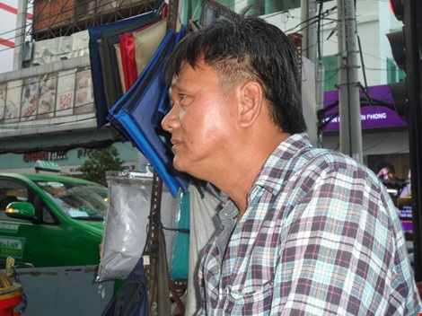 Chuyện chưa kể về người chỉ đường đến bệnh viện Từ Dũ - 3 Giúp được người ta, về ăn cũng thấy ngon hơn”. Ảnh: NGUYỄN TRÀ.