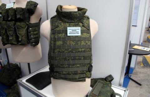 Mỹ quyết mang giáp Iron Man đấu Nga - 5 Áo giáp bảo vệ 6B45 của Ratnik