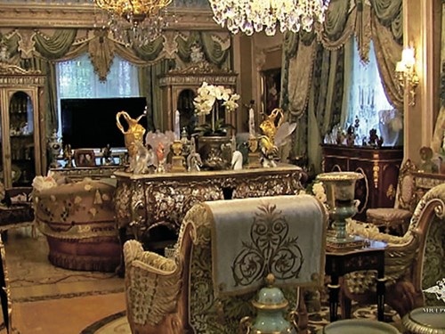 Trùm tội phạm khét tiếng của Nga sa lưới - 3 Bên trong biệt thự xa hoa của Shakro