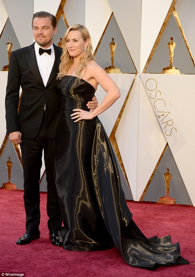 Kate Winslet nghẹn ngào chứng kiến Leonardo DiCaprio nhận giải Oscar - 29
Cặp đôi nổi tiếng này từng đóng cặp trong bộ phim Revolutionary Road vào năm 2008 sau bộ phim Titanic của năm 1997.
