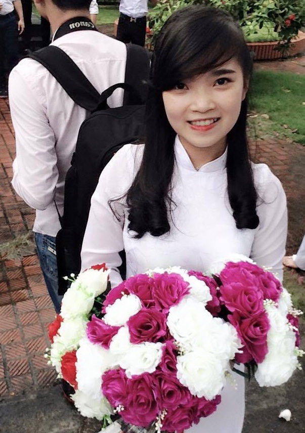 Nữ sinh dân tộc Thái lọt top 10 thí sinh điểm khối C cao nhất toàn quốc - 3 Em Bùi Thị Thiên Thu - học sinh chuyên Địa Trường THPT chuyên Hoàng Văn Thụ (Hòa Bình) khóa học 2012-2015.