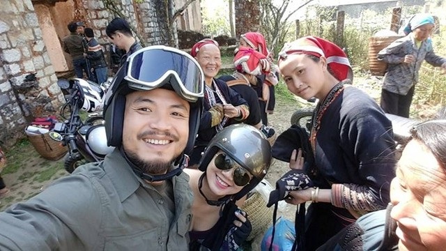 Vĩnh biệt Trần Lập - người “anh cả” của rock Việt! - 7
Ngoài âm nhạc, thủ lĩnh của nhóm Bức Tường còn đam mê mạnh mẽ những chuyến đi phượt, khám phá những cung đường tuyệt đẹp của quê hương. Mỗi chuyến đi đều được anh ghi lại và trở thành nguồn cảm hứng sáng tác của rocker tài năng.