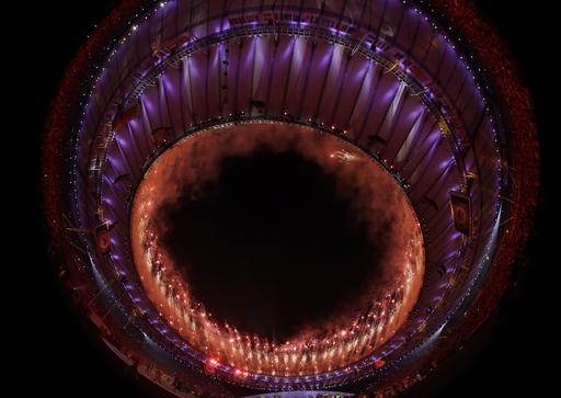 Lễ khai mạc Olympic 2016: Rực rỡ sắc màu, ánh sáng - 55 Lễ khai mạc Olympic 2016: Rực rỡ sắc màu, ánh sáng - 55