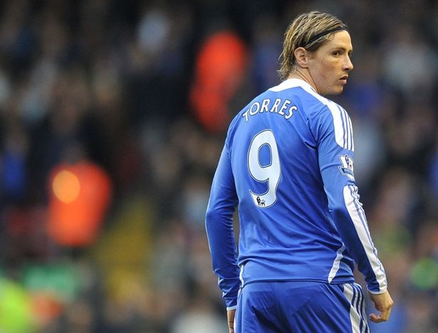 10 cầu thủ từng khoác áo Chelsea và Liverpool - 6
Torres khiến Chelsea nhận trái đắng