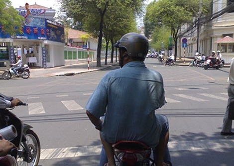 Hình sự đặc nhiệm ngày ấy… bây giờ - 6 Một trinh sát hình sự vào vai xe ôm để làm nhiệm vụ.