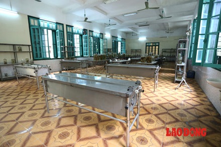 Chùm ảnh: Trăn trở của bác sĩ tương lai trong việc học với thi thể người - 7 Chùm ảnh: Trăn trở của bác sĩ tương lai trong việc học với thi thể người - 7