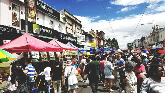 Tưng bừng hội chợ đón tết Việt ở Úc - 7 Hội chợ Tết ở Footscray với nhiều gian hàng ẩm thực và giải trí thu hút hàng ngàn khách tham quan. Ảnh: SBS Vietnamese