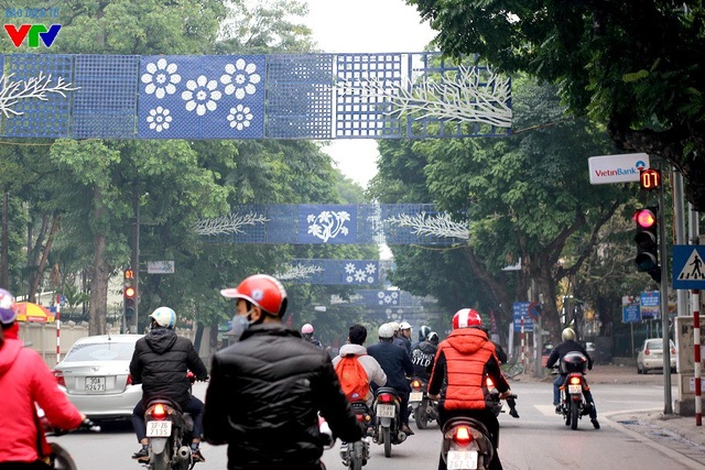 Hà Nội bình dị, sâu lắng trong buổi sáng đầu tiên của năm mới 2016 - 9