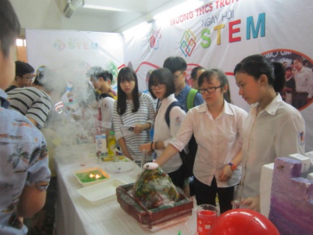 Gieo niềm đam mê khoa học cho học sinh - 3