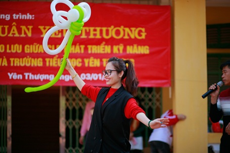 Theo chân biên đạo múa Lê Minh Thùy trong chuyến thiện nguyện đầu năm - 5 Theo chân biên đạo múa Lê Minh Thùy trong chuyến thiện nguyện đầu năm - 5