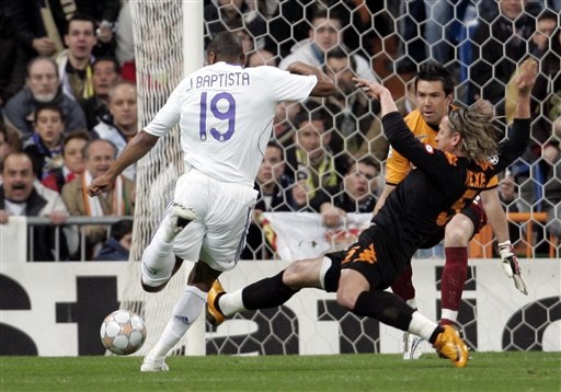 AS Roma - Real Madrid: Thuốc thử tầm cao với Zidane - 4
AS Roma từng loại Real Madrid ở vòng 1/8 Champions League hồi năm 2007