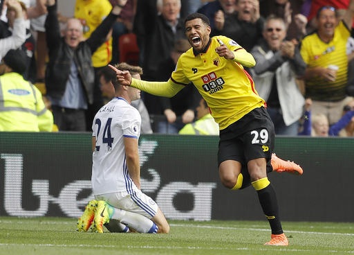 Watford 1-2 Chelsea: Ngược dòng ngoạn mục - 5
Capoue ghi bàn thứ hai trong hai trận đầu mùa giải năm nay