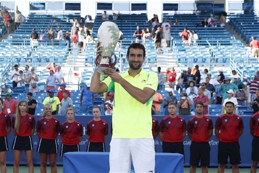 Đánh bại Murray, Cilic vô địch Cincinnati - 1
Chiếc cúp vô địch của Marin Cilic