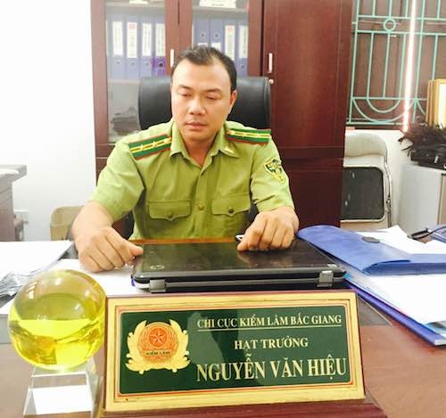 
Ông Nguyễn Văn Hiệu - Hạt trưởng hạt kiểm lâm Sơn Động cho biết đã chuyển hồ sơ vụ gia đình chủ tịch thị trấn phá rừng sang Công an huyện Sơn Động.
