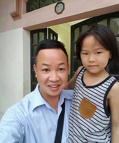 Khi luật sư cũng phải rơi nước mắt… - 2
LS Nguyễn Anh Thơm: “Tôi mong sao con gái của bị cáo Sự sẽ được gia đình cô ấy nuôi dạy khôn lớn”.