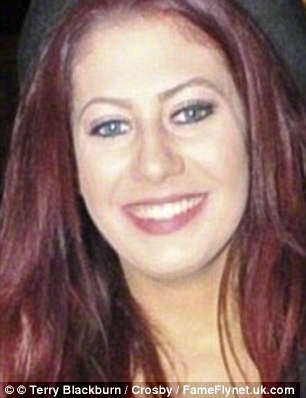 
Hình ảnh trước đây của cô rất khác và người đẹp không che giấu việc mình làm đẹp bằng phẫu thuật thẩm mỹ.
