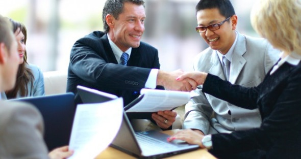 Nhân sự cao cấp Quý 2/2016: CEO ngành sản xuất nhận lương 240 triệu đồng - 1 Nhân sự cao cấp Quý 2/2016: CEO ngành sản xuất nhận lương 240 triệu đồng - 1