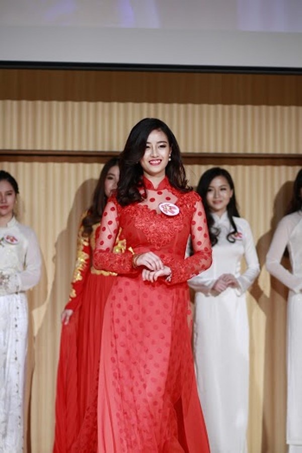 Các nữ DHS Việt tài sắc chúc Tết độc giả trẻ báo điện tử Dân trí - 2
Hà Kiều Oanh - Nữ sinh Việt tại ĐH Kokushikan (Tokyo, Nhật Bản)