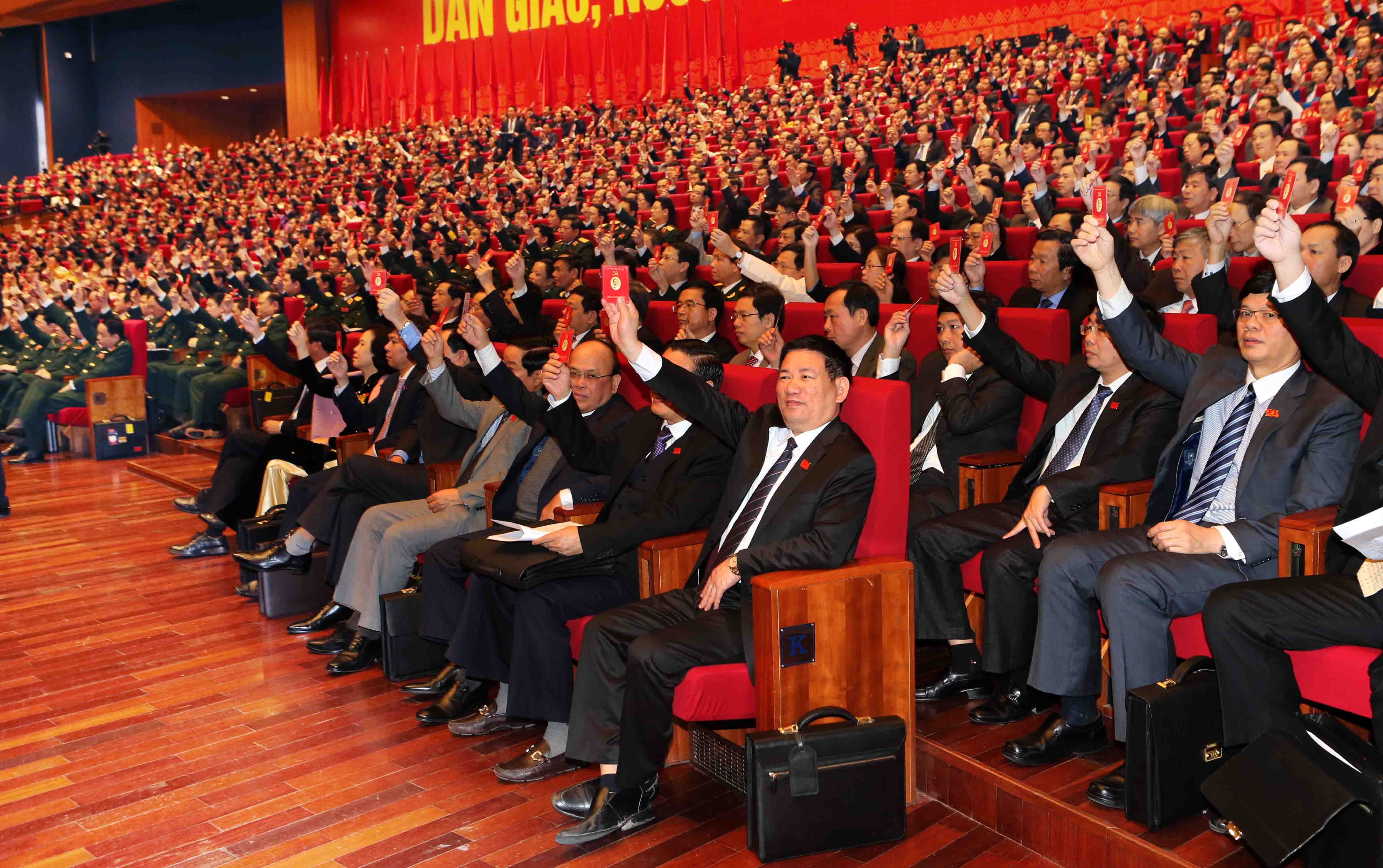 Hôm nay, công bố kết quả bầu Bộ Chính trị, Tổng Bí thư khoá XII - 1 Hôm nay, công bố kết quả bầu Bộ Chính trị, Tổng Bí thư khoá XII - 1