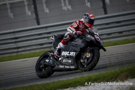 MotoGP 2016 bước vào ngày chạy thử đầu tiên - 12