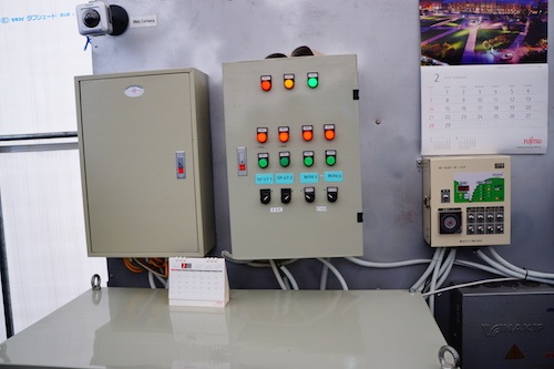 
Trung tâm này đảm bảo môi trường sinh trưởng tối ưu cho cây bất kể ngày đêm hay môi trường bên ngoài có thay đổi ra sao.
