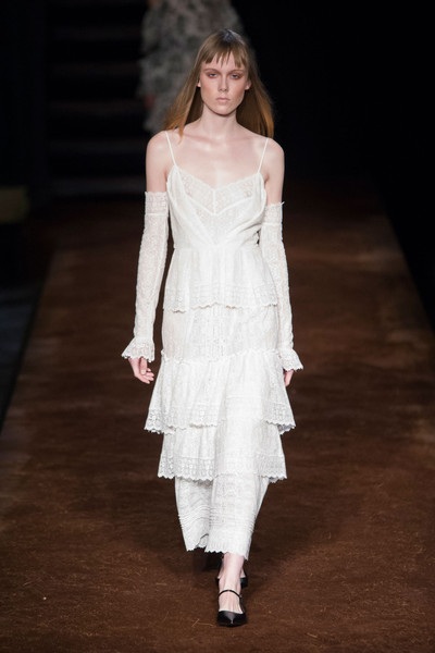 Erdem - Vẻ đẹp bay bổng - 7