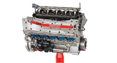 Động cơ xe Ferrari F1 giá bằng một chiếc BMW - 1