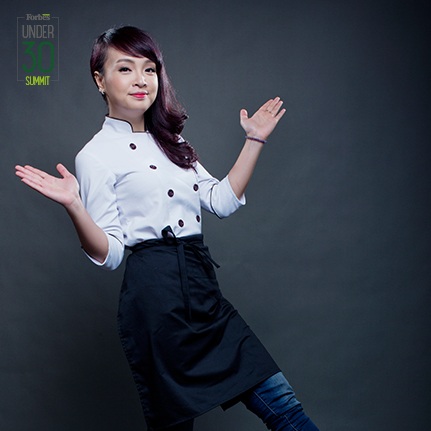 Ca sĩ Đông Nhi lọt top 30 gương mặt dưới 30 tuổi “đỉnh” nhất 2016 - 2
“Vua đầu bếp” Hoàng Minh Nhật là gương mặt nổi bật trong lĩnh vực Kinh doanh, tài chính, quản trị.