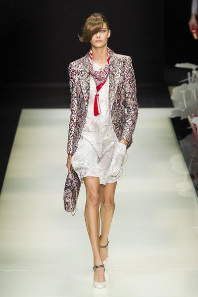 BST quyến rũ của Giorgio Armani - 5