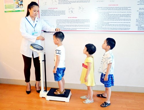 Nhân viên y tế học đường có được tăng thêm tiền lương bằng 8%? - 1 Nhân viên y tế học đường có được tăng thêm tiền lương bằng 8%? - 1