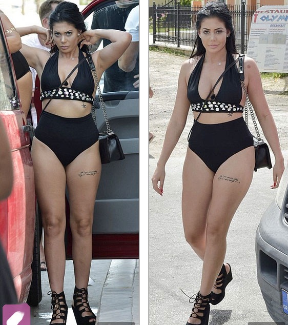 
Đời tư của các cô nàng ham mê tiệc tùng cũng rất được quan tâm
