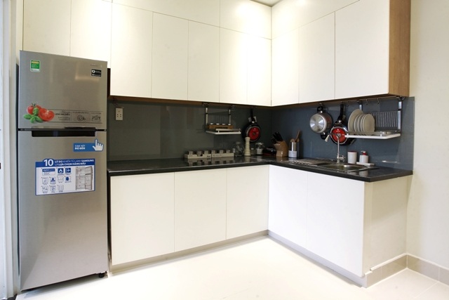 I-Home - Sao không đến “Xem tận mắt, sờ tận tay”? - 4 Hình ảnh thật – khu bếp căn hộ 2 phòng ngủ 50m2