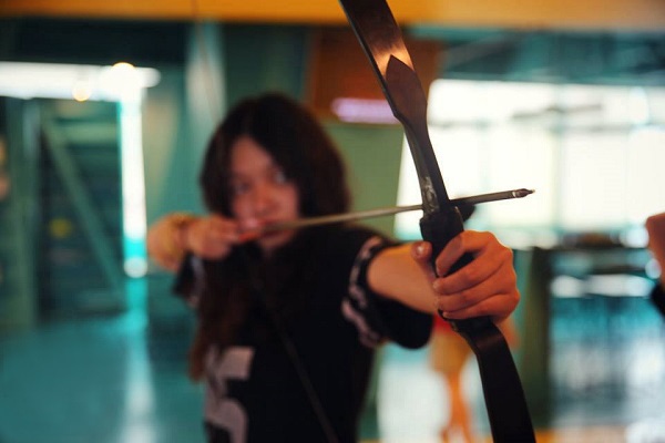 Bỏ việc nghìn đô tại Mỹ, chàng trai Việt về quê phát triển game phi điện tử - 3
Thử thách thiện xạ cho các cung thủ thế kỷ 21.